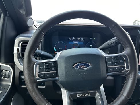 Used 2025 Ford F350 King Ranch w/ Chrome Package AWD/4WD image 18