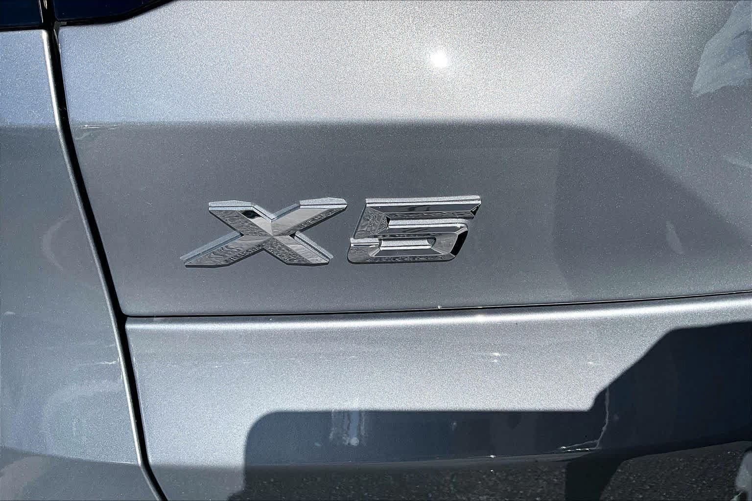 Used 2024 BMW X5 xDrive50e w/ Premium Package AWD/4WD image 31