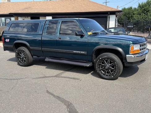 Used 1994 Dodge Dakota 4x4 Club Cab image 32