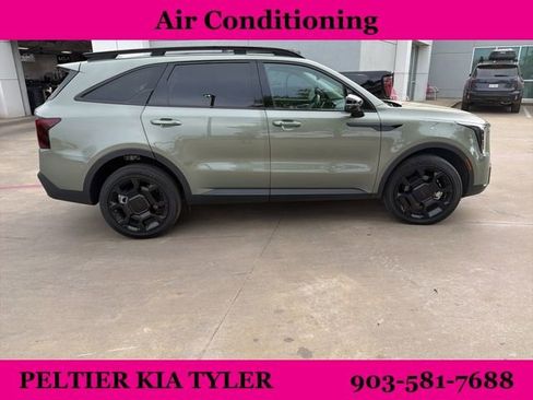 Certified 2025 Kia Sorento X-Line EX image 15