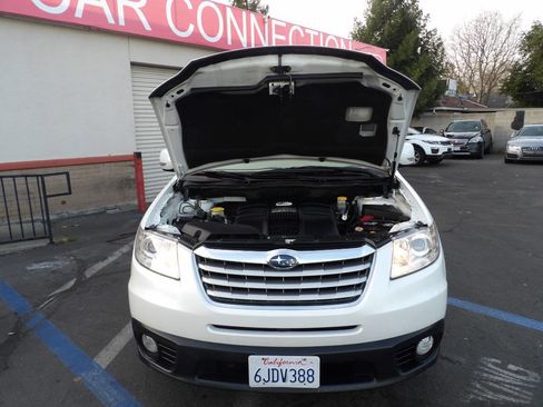Used 2009 Subaru Tribeca Limited image 16