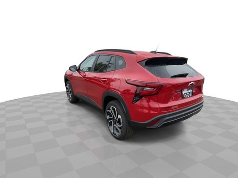 New 2026 Chevrolet Trax RS w/ Driver Confidence Package image 6