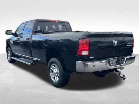 Used 2018 RAM 2500 Tradesman w/ Chrome Appearance Group image 5