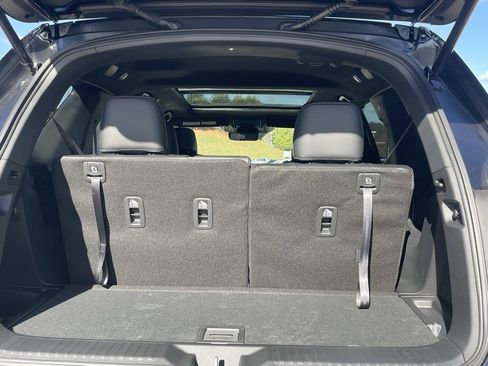 New 2025 Honda Pilot TrailSport image 18