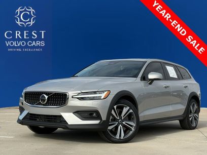 Certified 2025 Volvo V60 B5 Cross Country Plus