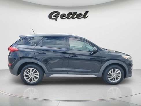 Used 2017 Hyundai Tucson SE w/ SE Popular Package 02 AWD/4WD image 4