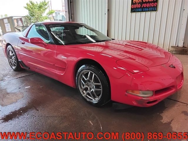 Used 1999 Chevrolet Corvette Coupe w/ Roof Pkg RWD image 4
