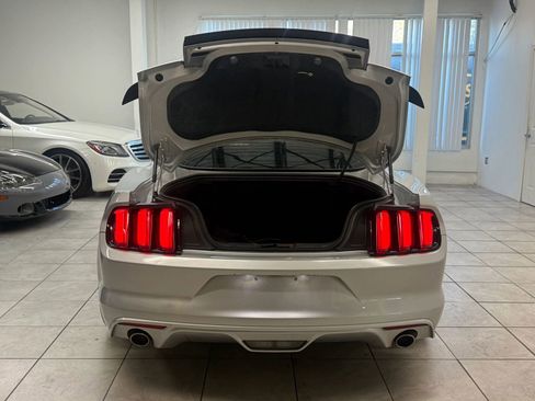 Used 2017 Ford Mustang GT w/ Black Accent Package image 17