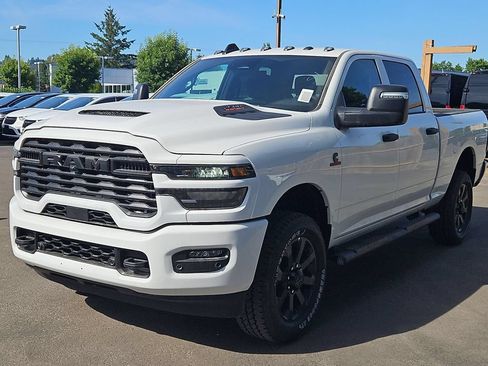 New 2026 RAM 2500 Tradesman AWD/4WD image 3