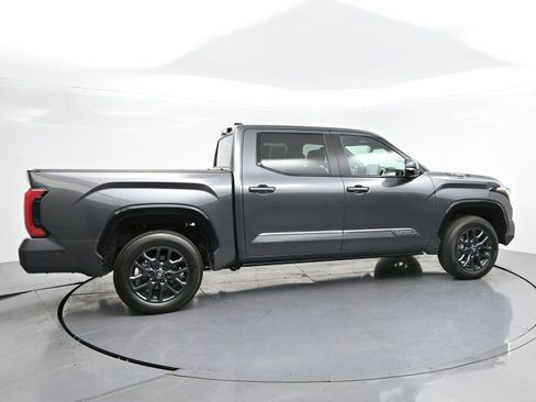 Used 2025 Toyota Tundra Platinum AWD/4WD image 8