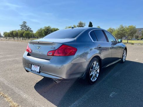 Used 2010 INFINITI G37 Journey w/ Premium Pkg RWD image 5