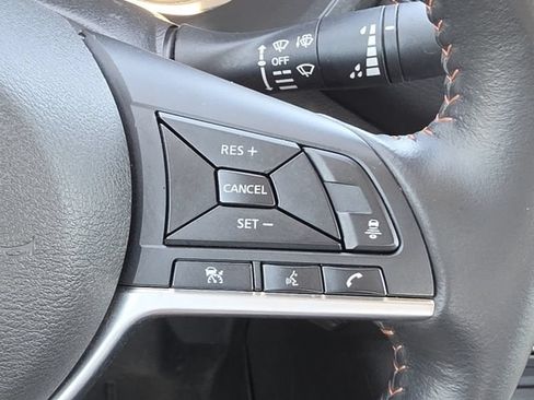 Used 2024 Nissan Sentra SR FWD image 15