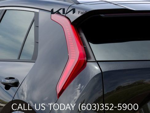 New 2026 Kia Niro Wind FWD image 11