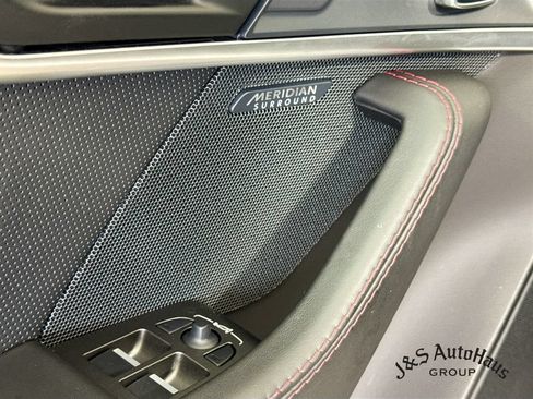 Used 2021 Jaguar F-TYPE R AWD/4WD image 25
