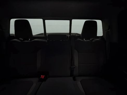 Used 2019 Chevrolet Silverado 1500 RST w/ All-Star Edition AWD/4WD image 19