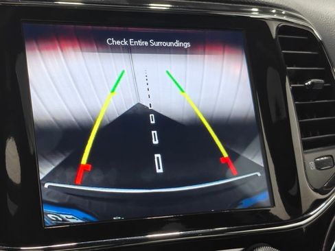 Used 2021 Jeep Grand Cherokee Limited AWD/4WD image 7
