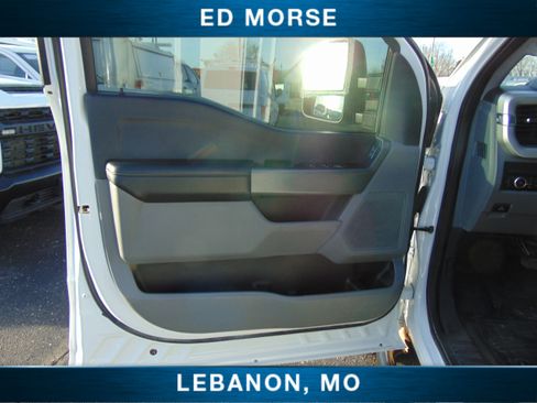 Used 2023 Ford F350 XLT w/ FX4 Off-Road Package image 19