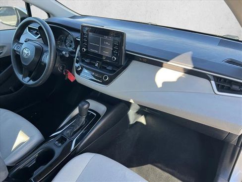 Used 2020 Toyota Corolla L image 23