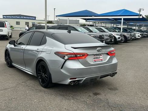 Used 2022 Toyota Camry XSE image 5