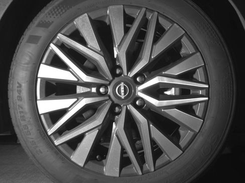 Used 2025 Nissan Altima 2.5 SV image 13