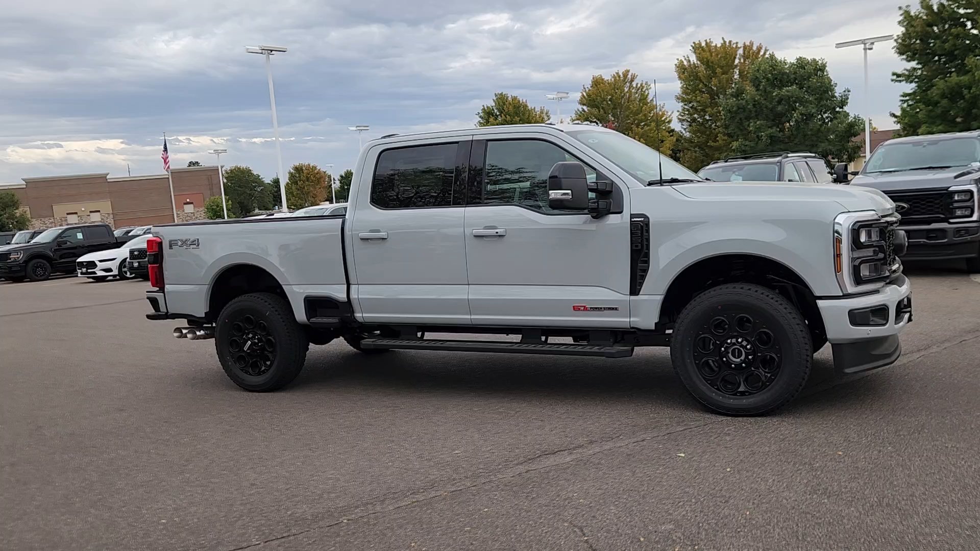 New 2026 Ford F350 Lariat w/ Black Appearance Package AWD/4WD image 9