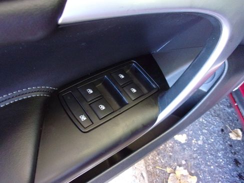 Used 2017 Buick Regal Premium w/ Driver Confidence Package #2 image 14