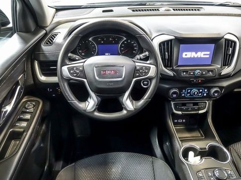 Certified 2022 GMC Terrain SLE w/ Driver Convenience Package image 16