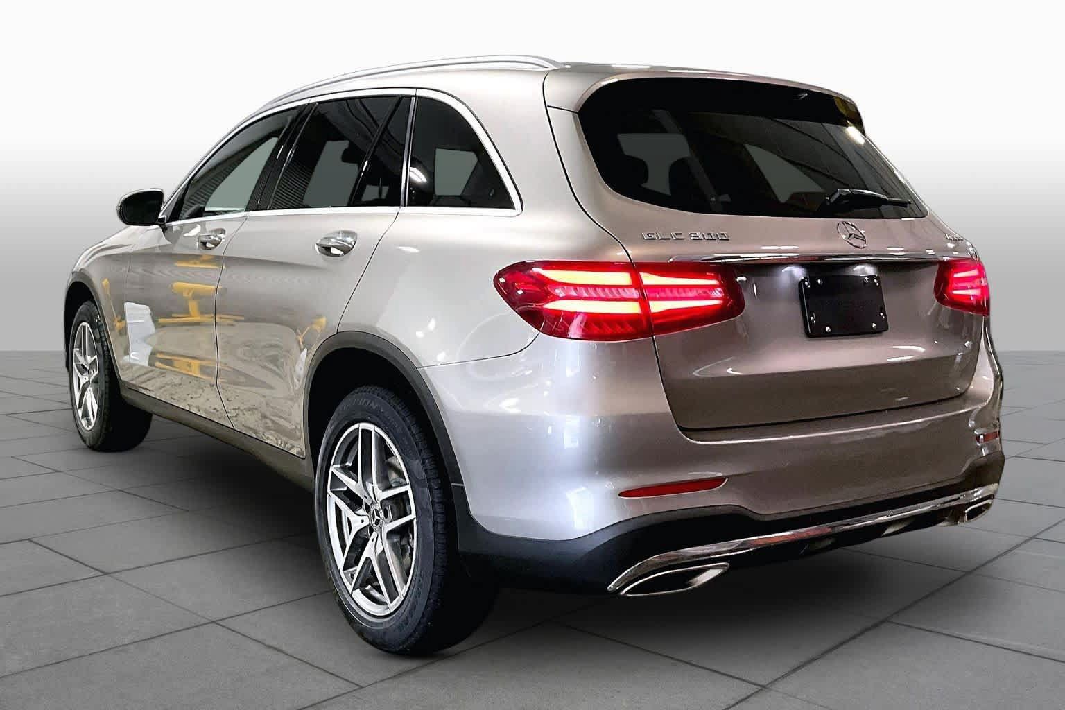 Used 2019 Mercedes-Benz GLC 300 4MATIC image 12
