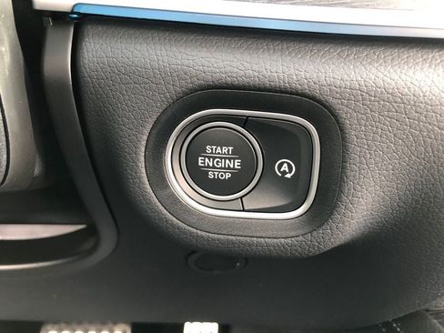 New 2026 Mercedes-Benz GLS 450 4MATIC image 25