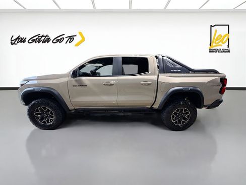 Used 2024 Chevrolet Colorado ZR2 w/ Technology Package AWD/4WD image 8