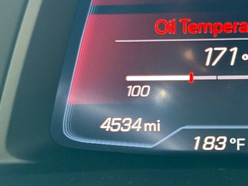 Used 2022 Chevrolet Corvette Stingray Preferred Cpe w/ Z51 Performance Package RWD image 26