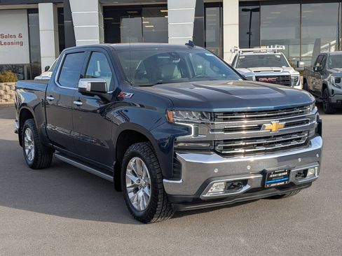 Certified 2021 Chevrolet Silverado 1500 LTZ w/ Technology Package image 8