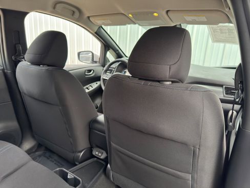 Used 2023 Nissan Leaf S image 29
