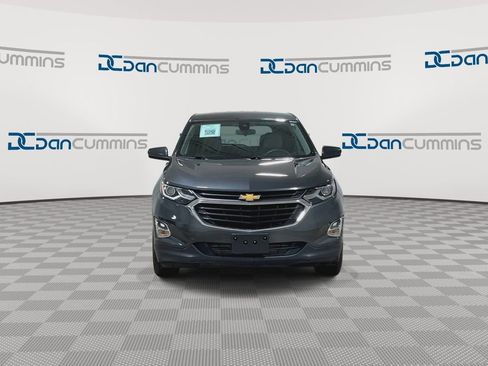 Used 2021 Chevrolet Equinox LT AWD/4WD image 3