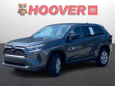Used 2024 Toyota RAV4 LE FWD image 2