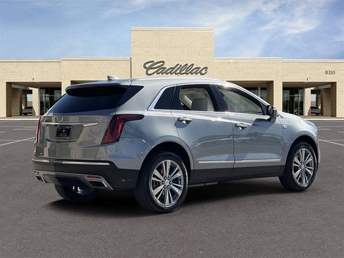 Certified 2023 Cadillac XT5 Premium Luxury image 5