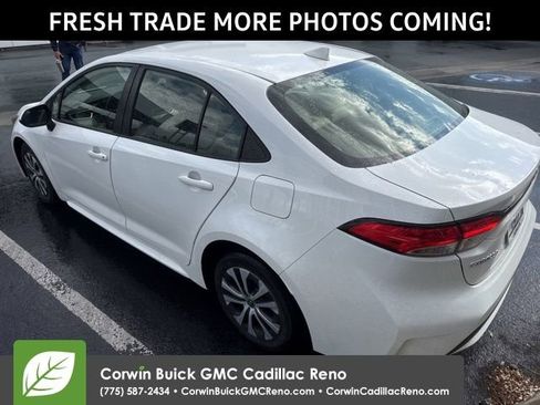 Used 2022 Toyota Corolla LE image 8