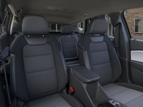 New 2026 Chevrolet Trax LT w/ Driver Confidence Package image 16