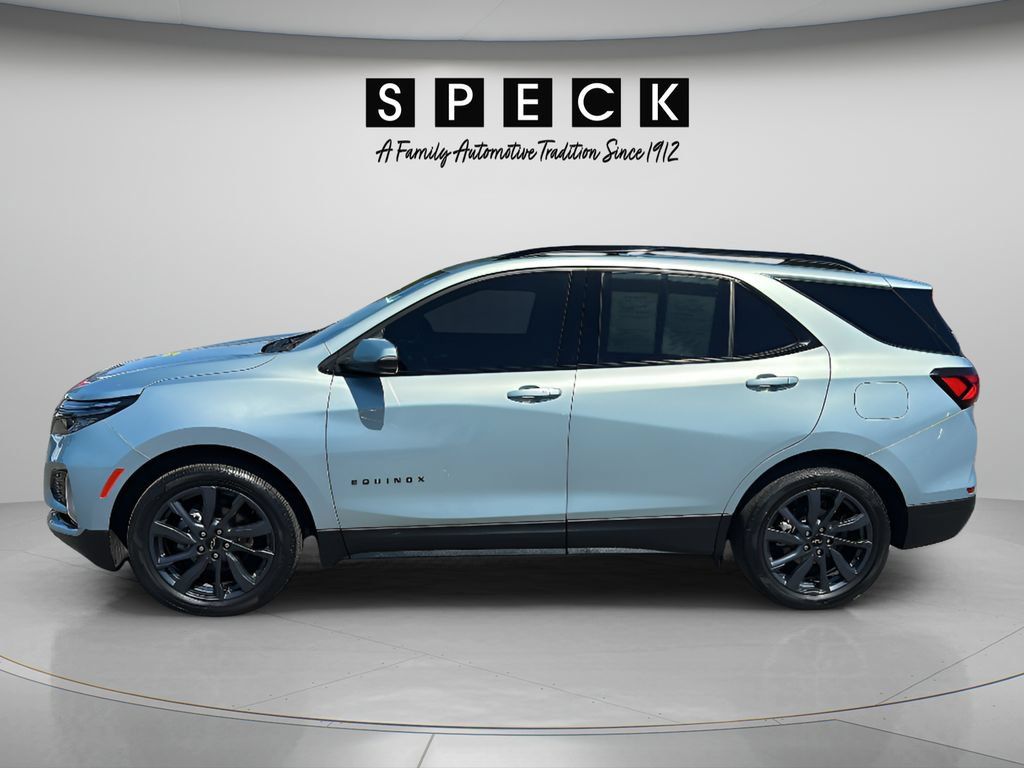 Used 2022 Chevrolet Equinox RS w/ RS Leather Package AWD/4WD image 2