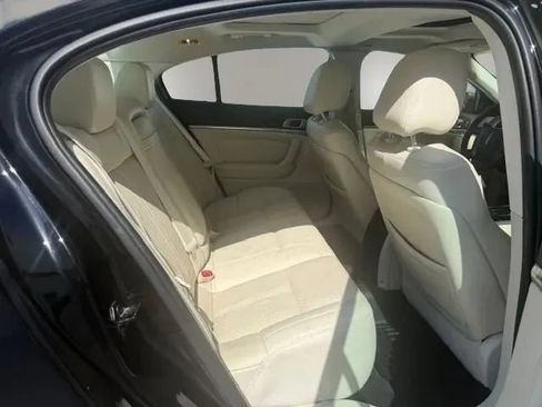 Used 2012 Lincoln MKS AWD image 8