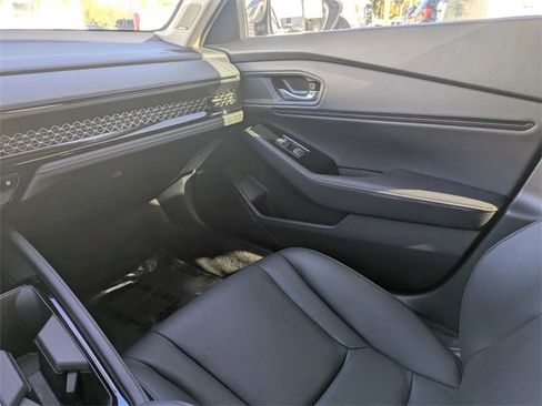Used 2025 Honda Accord Touring image 18