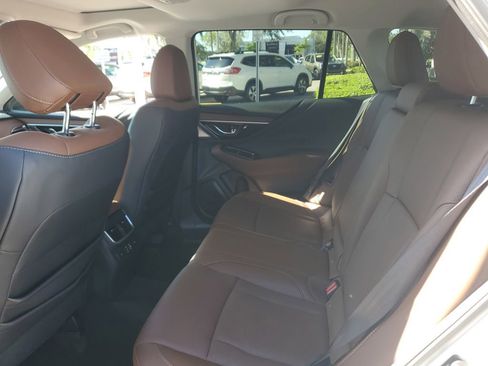 Used 2024 Subaru Outback Touring AWD/4WD image 14