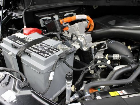 Used 2022 Ford F150 Platinum w/ Equipment Group 701A High image 34