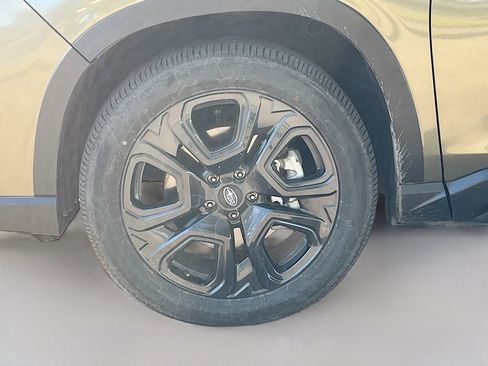 Used 2025 Subaru Ascent Onyx Edition AWD/4WD image 31