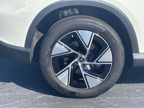 Used 2023 Mercedes-Benz GLC 300 4MATIC image 9