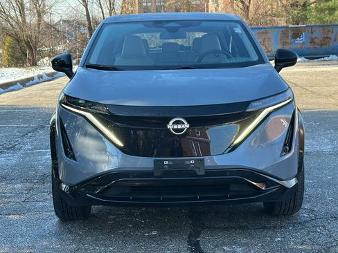Certified 2024 Nissan Ariya AWD image 3