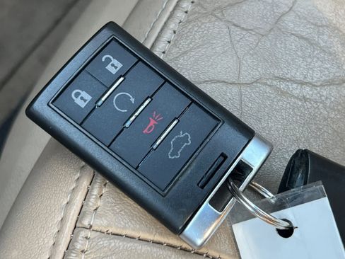 Used 2010 Cadillac CTS Premium image 26