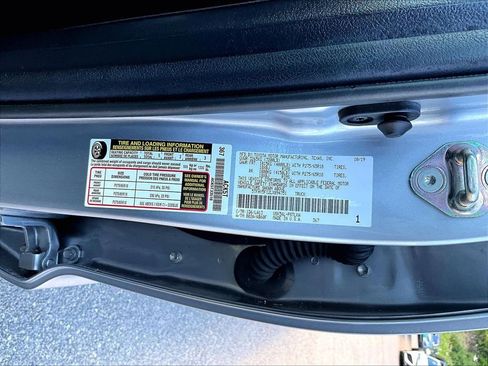Certified 2020 Toyota Tundra Limited w/ Limited Premium Package AWD/4WD image 34
