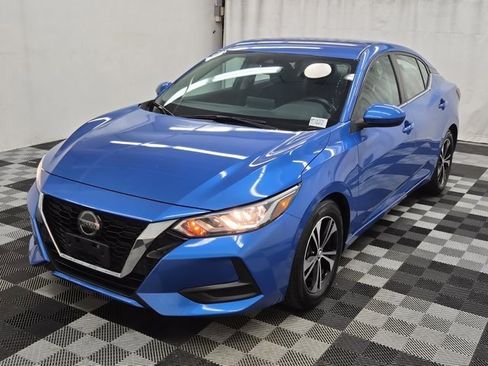 Used 2021 Nissan Sentra SV image 3