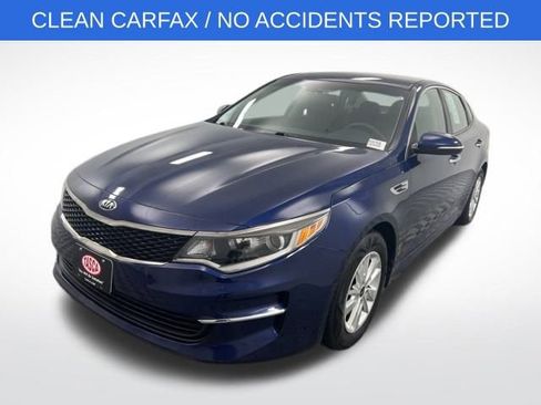 Used 2018 Kia Optima LX image 2
